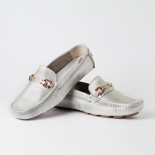 mocasines-cuero-grises-para-mujeres-hendz