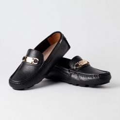 mocasines-en-cuero-negro-para-mujer-hendz